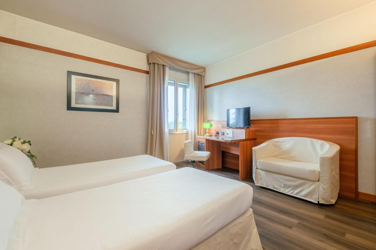 Shg Hotel Bologna Zola Predosa Zewnętrze zdjęcie